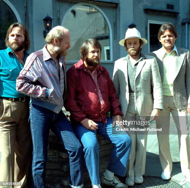 The Beach Boys, group portrait, England, June 1980, L-R Carl Wilson, Mike Love, Brian Wilson, Al Jardine, Bruce Johnston.