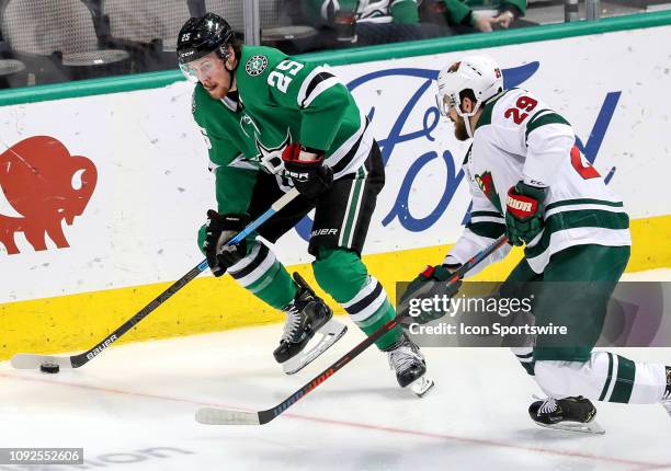 Brett Ritchie 37 Brett Ritchie Ice Hockey Right Winger Stock Photos, High-Res ...