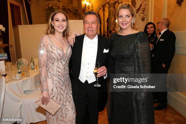 Roland Kaiser and his daughter Annalena Kaiser and his wife Silvia Kaiser during the Semper Opera Ball 2019 at Semperoper on February 1, 2019 in...