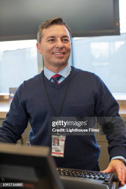 Flight Secure Agent Airport Security Agent Photos and Premium High Res Pictures - Getty Images