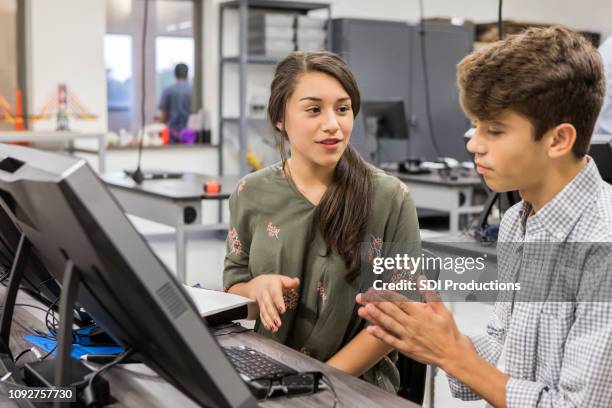 high school students in engineering class - computer lab students stock pictures, royalty-free photos & images