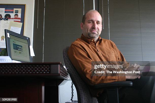 Bob Hansan founder of Capitol advantage, a pioneer in electronic lobbying, especially e-mailing members of Congress. Hansan at his office in Fairfax,...