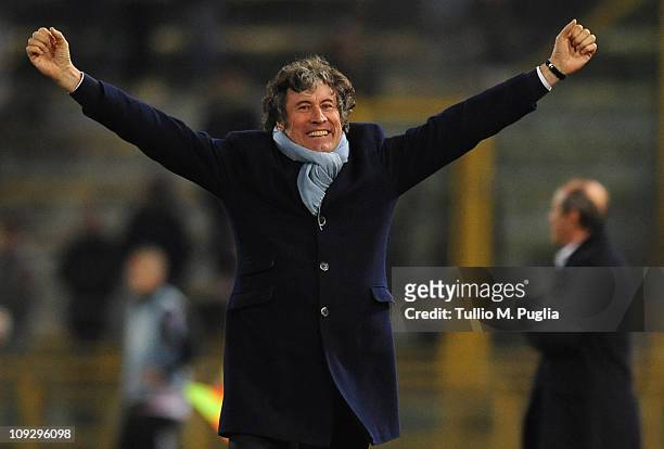 Alberto Malesani coach of Bologna celebrates the opening goal during the Serie A match between Bologna FC and US Citta di Palermo at Stadio Renato...