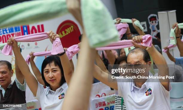 12 Yuen Chau Kok Stock Photos, High-Res Pictures, and Images - Getty Images