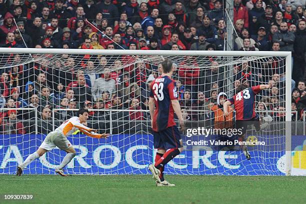 Alberto Paloschi of Genoa CFC scores the victory goal during the Serie A match between Genoa CFC and AS Roma at Stadio Luigi Ferraris on February 20,...