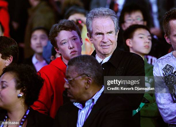 Actor Warren Beatty and his son Benjamin sit in the audience during the 2011 NBA All-Star game at Staples Center on February 20, 2011 in Los Angeles,...