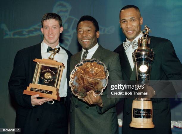 Award winners Robbie Fowler, Liverpool , Pele, and Les Ferdinand, Newcastle United at the PFA Awards Dinner held at the Grosvenor House Hotel in...