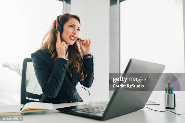 call center - saleswoman stock pictures, royalty-free photos & images