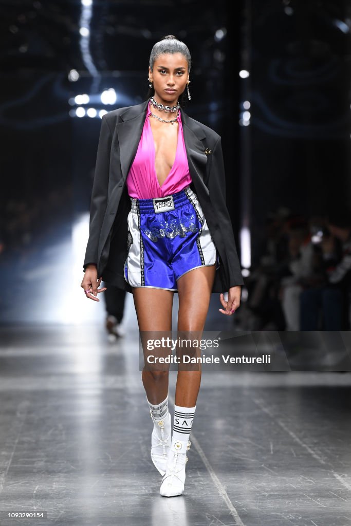 Imaan Hammam walks the runway at the Versace show during Milan... News ...