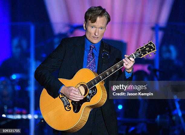 Host Conan O'Brien performs at the VH1 Save The Music 10th Anniversary Gala at The Tent at Lincoln Center on September 20, 2007 in New York City.