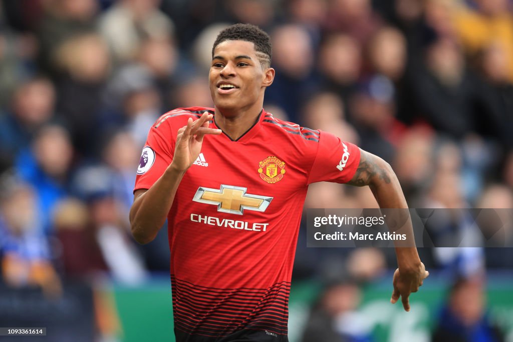 Marcus Rashford of Manchester United celebrates scoring their 1st