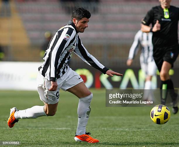 Vincenzo Iaquinta of Juventus during the Serie A match between Lecce and Juventus FC at Stadio Via del Mare on February 20, 2011 in Lecce, Italy.
