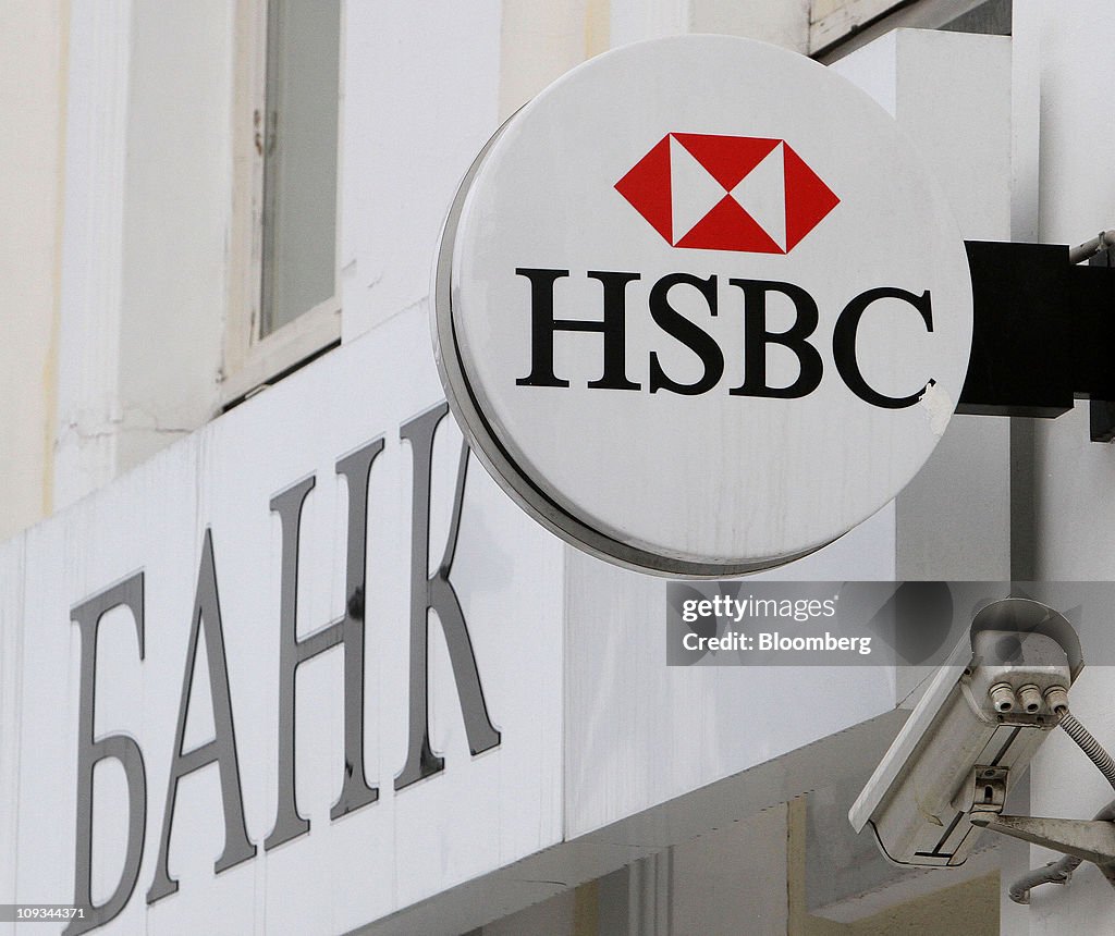 Barclays, Santander, HSBC Closing Branches In Russia