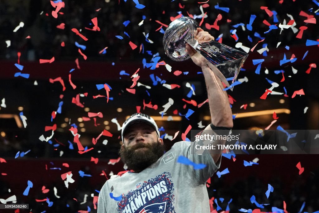 TOPSHOT-AMFOOT-NFL-SUPER-RAMS-PATRIOTS