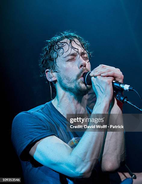 Johnny Borrell of Razorlight performs at La Fleche d'Or on February 22, 2011 in Paris, France.