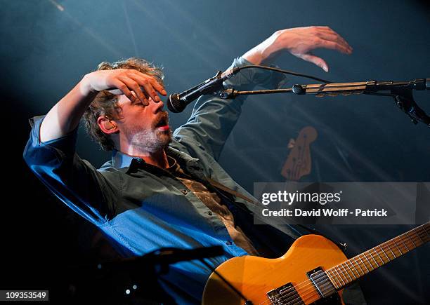 Johnny Borrell of Razorlight performs at La Fleche d'Or on February 22, 2011 in Paris, France.