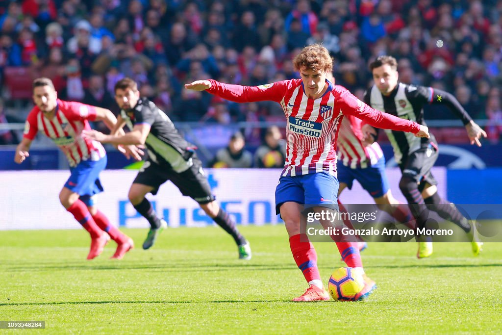 Club Atletico de Madrid v Levante UD - La Liga