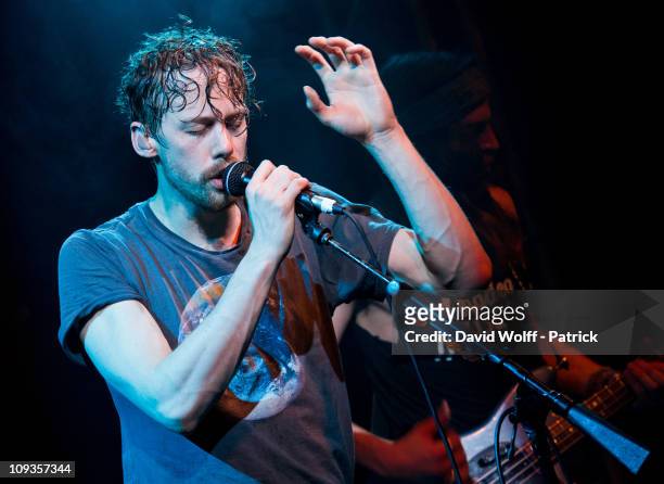 Johnny Borrell of Razorlight performs at La Fleche d'Or on February 22, 2011 in Paris, France.