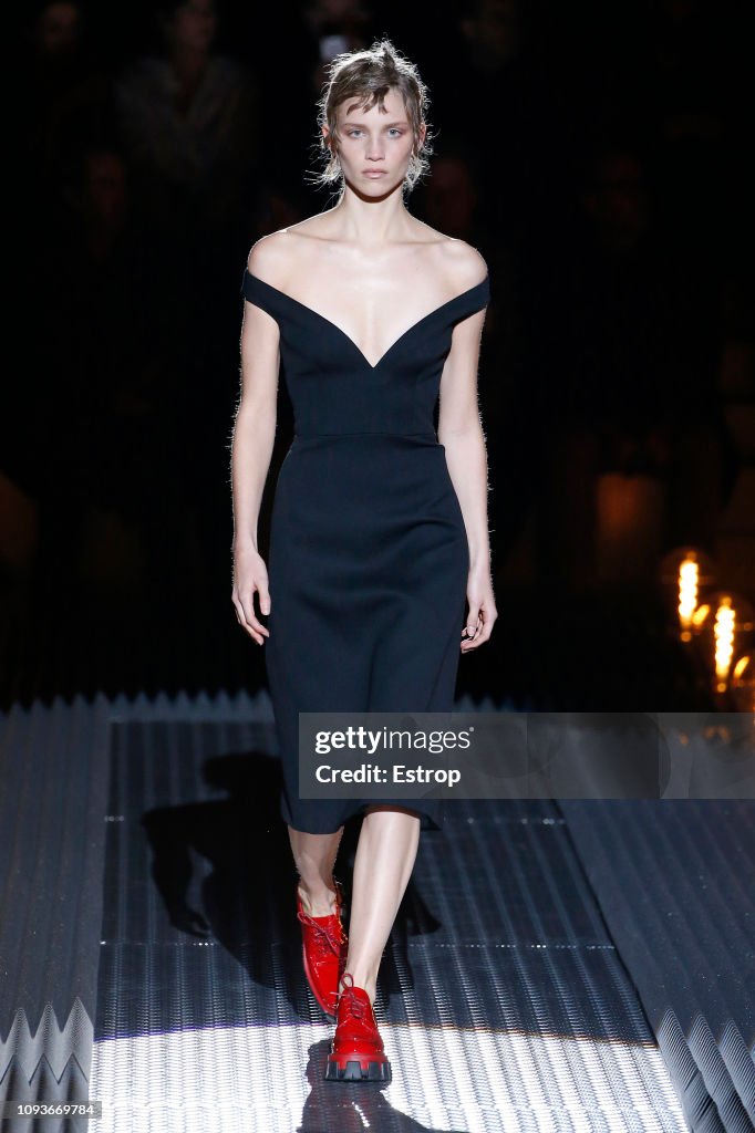 Prada - Runway - Milan Men's Fashion Week Autumn/Winter 2019/20