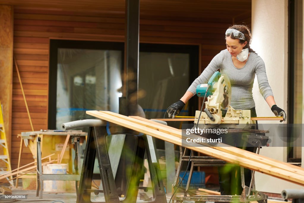 Female homebuilder