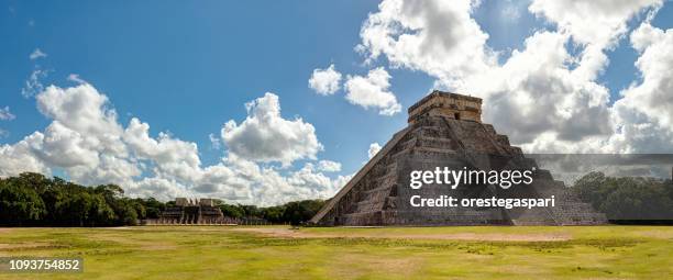 chichén itzá考古遺址, yucatan-墨西哥 - mexican god 個照片及圖片檔