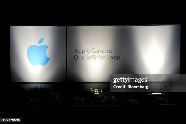 35 Apple Infinite Loop Stock Photos, High-Res Pictures, and Images ...
