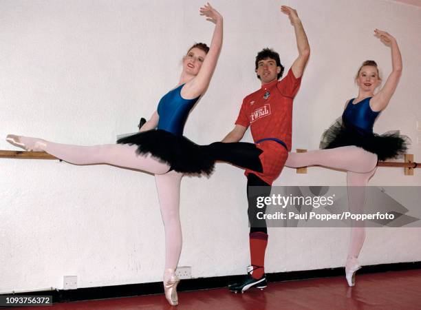 Rick Holden of Oldham Athletic attending a ballet class in Oldham, England, circa April 1990.