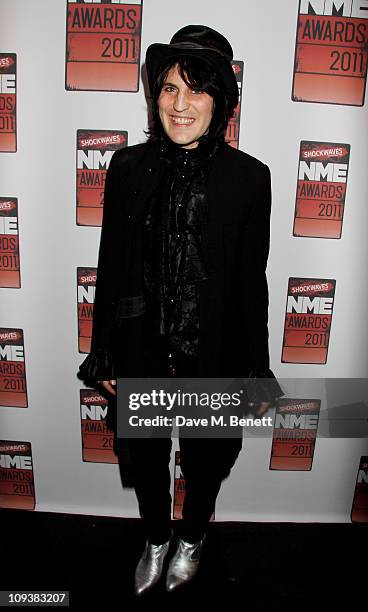 Noel Fielding poses against the Shockwaves NME Awards 2011 winners boards at Brixton Academy on February 23, 2011 in London, England.