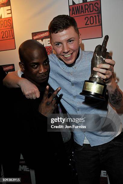 Professor Green poses with his Best Dancefloor Filler award during the NME Awards 2011 at Brixton Academy on February 23, 2011 in London, England.