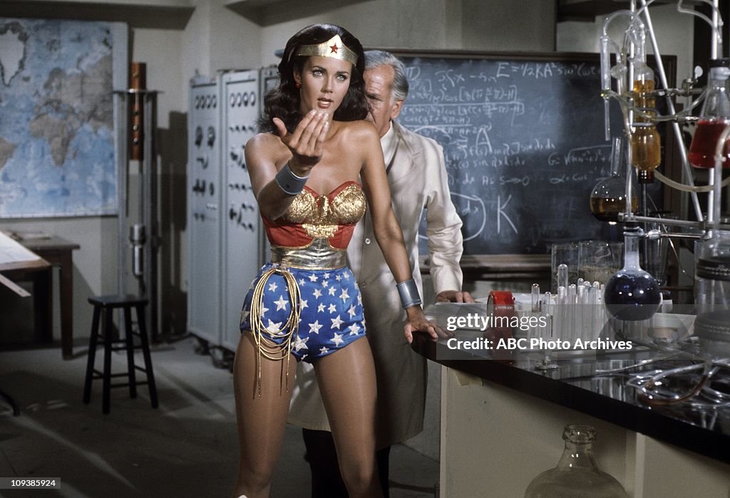 LYNDA CARTER;HAYDEN RORKE