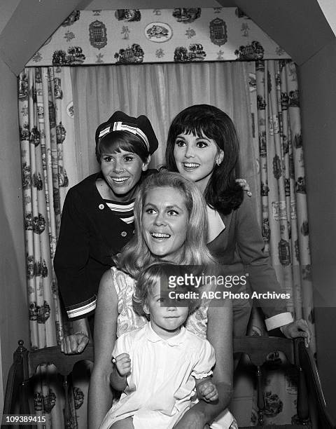 Witches And Warlocks Are My Favorite Thing" - Airdate: September 29, 1966. JUDY CARNE ;ELIZABETH MONTGOMERY;ERIN MURPHY OR DIANE MURPHY;MARLO THOMAS