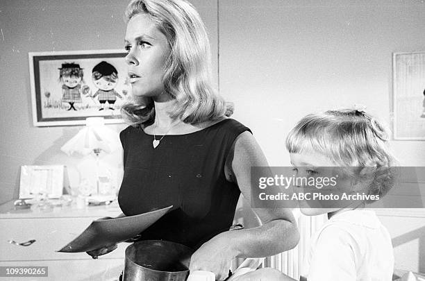 The Moment of Truth" - Airdate: September 22, 1966. ELIZABETH MONTGOMERY;ERIN OR DIANE MURPHY