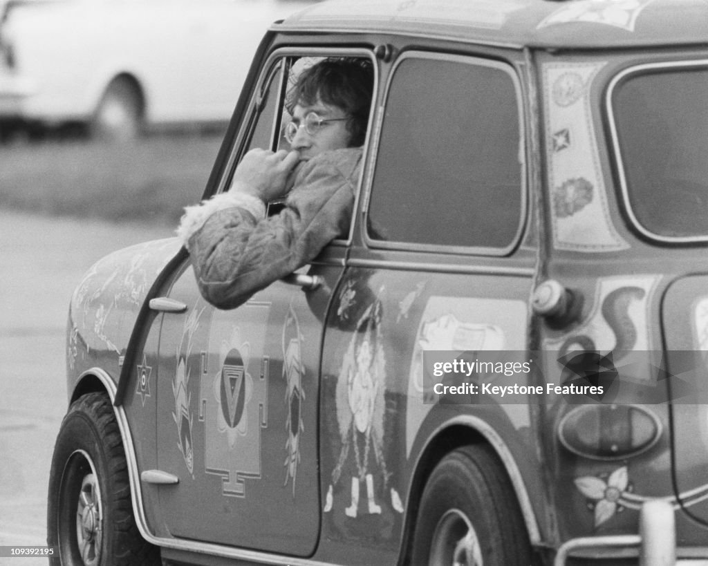 Lennon In Mini