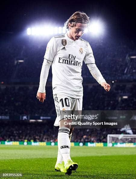 Luka Modric of Real Madrid looks on during the La Liga match between ...
