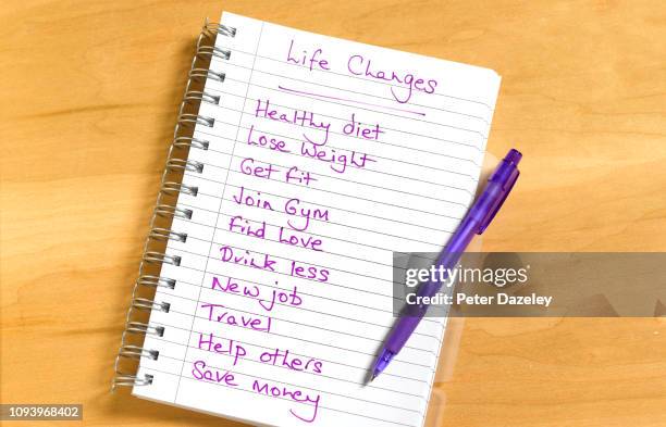 list of life changes - diet journal stockfoto's en -beelden