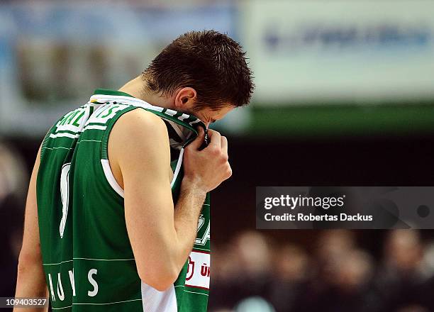 Mantas Kalnietis, #9 of Zalgiris Kaunas in action during the 2010-2011 Turkish Airlines Euroleague Top 16 Date 5 game between Zalgiris Kaunas vs...