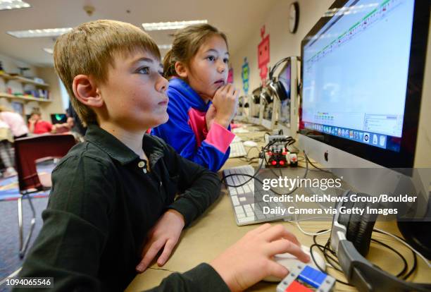 Jake Percival Jake Robot Fotografías e imágenes de stock - Getty Images