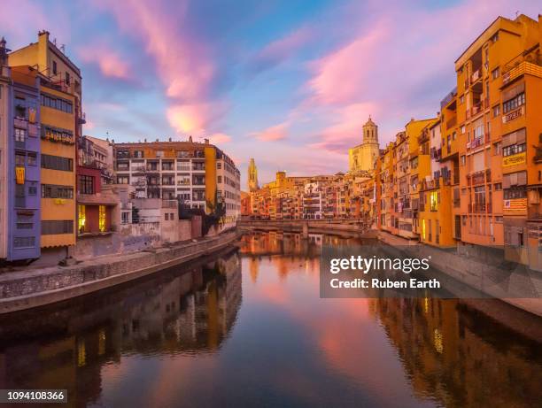 girona cityscape - gerona city 個照片及圖片檔