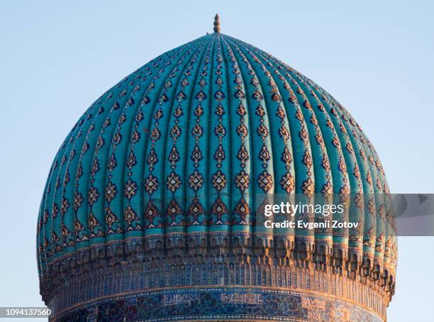 smaller (northern) dome of the mausoleum of khoja ahmed yasawi in turkistan city, kazakhstan - kazakhstan stock photos et images de collection