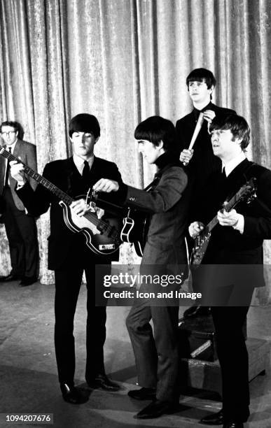 English singer-songwriter and multi-instrumentalist Paul McCartney, English musician, singer-songwriter and guitarist George Harrison , English...