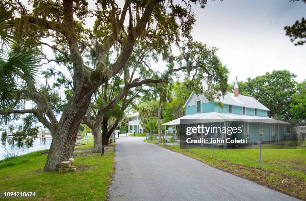 florida, anclote, houses, gulf coast - tarpon springs stock pictures, royalty-free photos & images