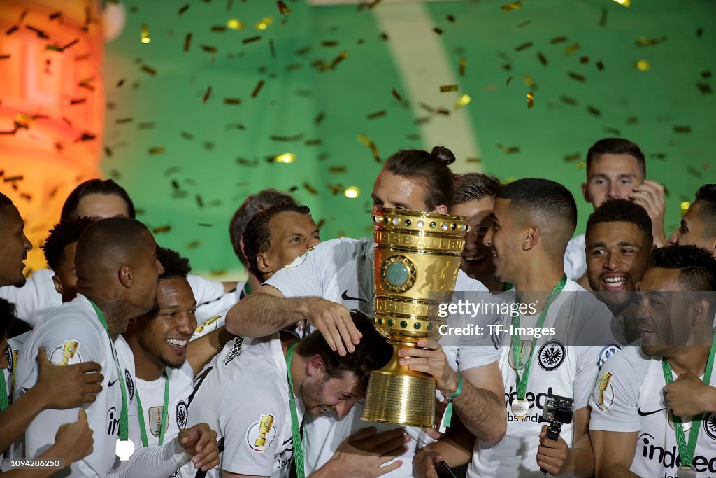 Bayern Muenchen v Eintracht Frankfurt - DFB Cup Final