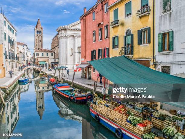 san barnaba in venice - italian market stock pictures, royalty-free photos & images