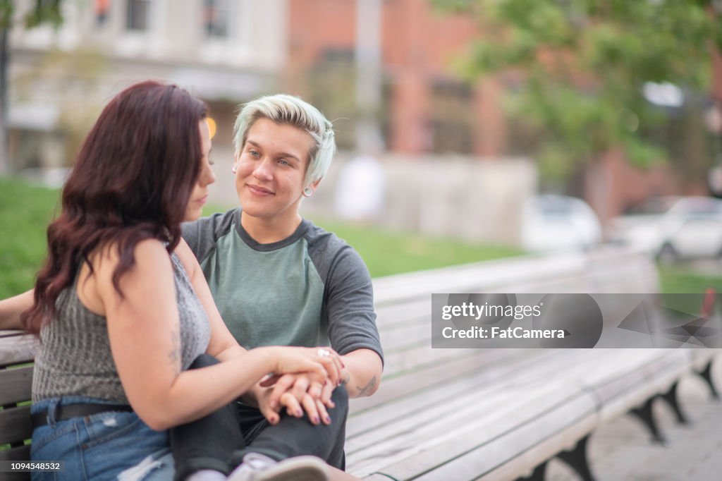 Couple dans un parc