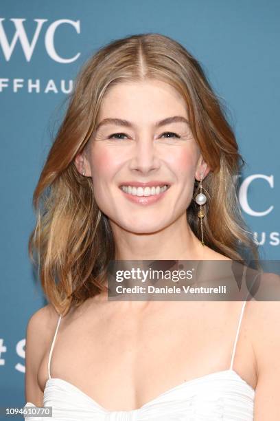 Rosamund Pike walks the red carpet for IWC Schaffhausen at SIHH 2019 on January 15, 2019 in Geneva, Switzerland.