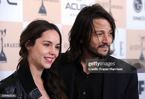 Actor Diego Luna and actress Camila Sodi arrive at the 2011 Film Independent Spirit Awards at Santa Monica Beach on February 26, 2011 in Santa...