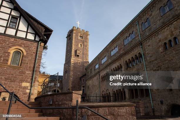 February 2019, Thuringia, Eisenach: Exterior view of the keep at Wartburg Castle. Photo: Swen Pförtner/dpa