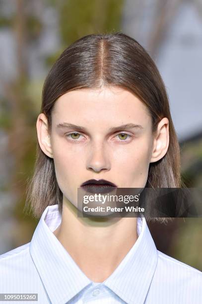 Giedre Dukauskaite walks the runway during Off-White Menswear Fall/Winter 2019-2020 show as part of Paris Fashion Week on January 16, 2019 in Paris,...