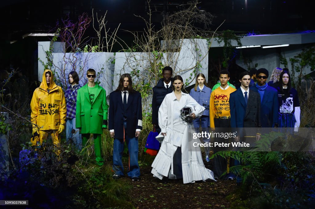 Off-White : Runway - Paris Fashion Week - Menswear F/W 2019-2020