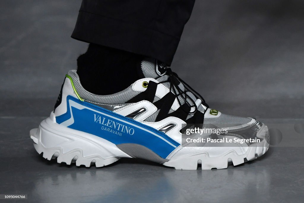 Valentino : Runway - Paris Fashion Week - Menswear F/W 2019-2020